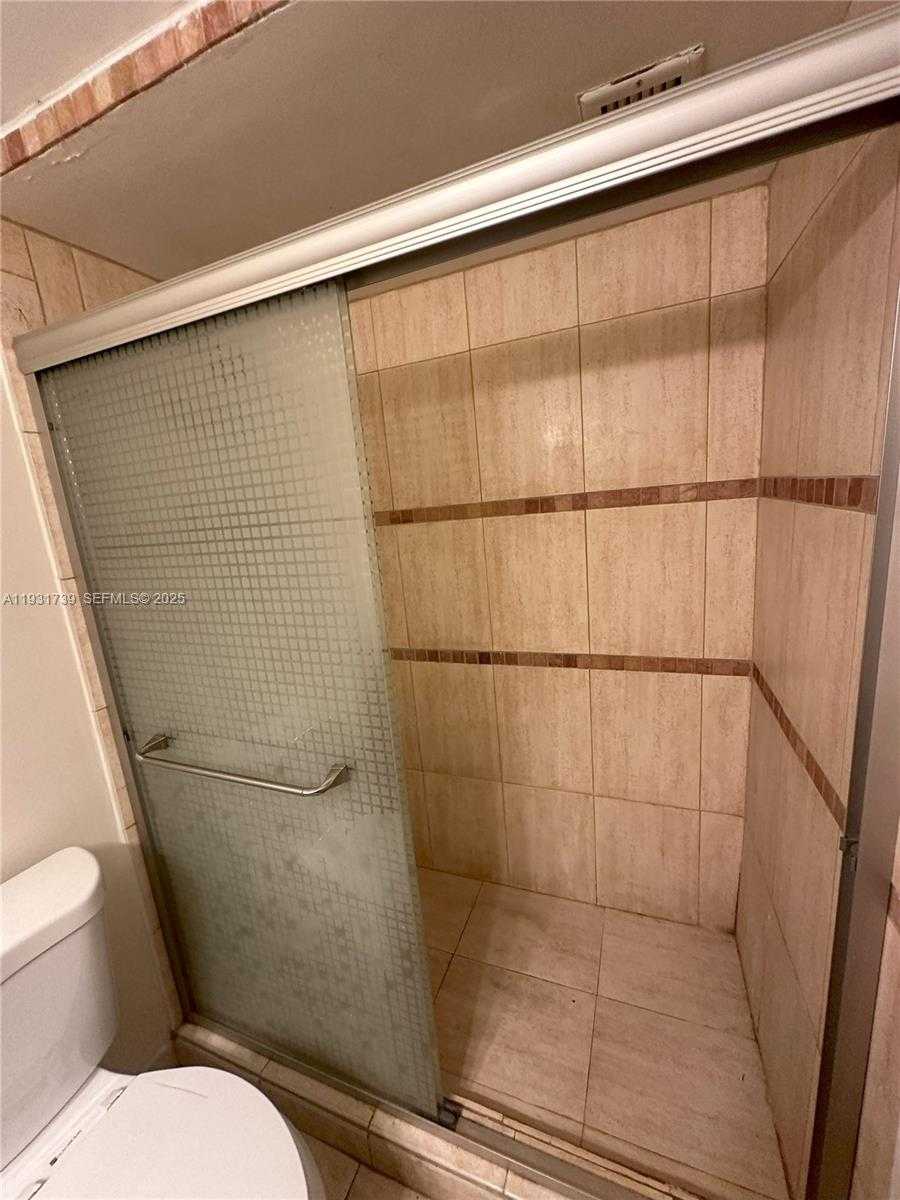 Small Image of 210 172ND ST #426, Sunny Isles Beach Number 10