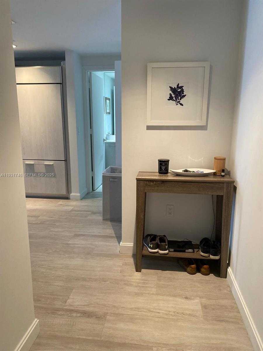 Imagen de Pequeño Objeto