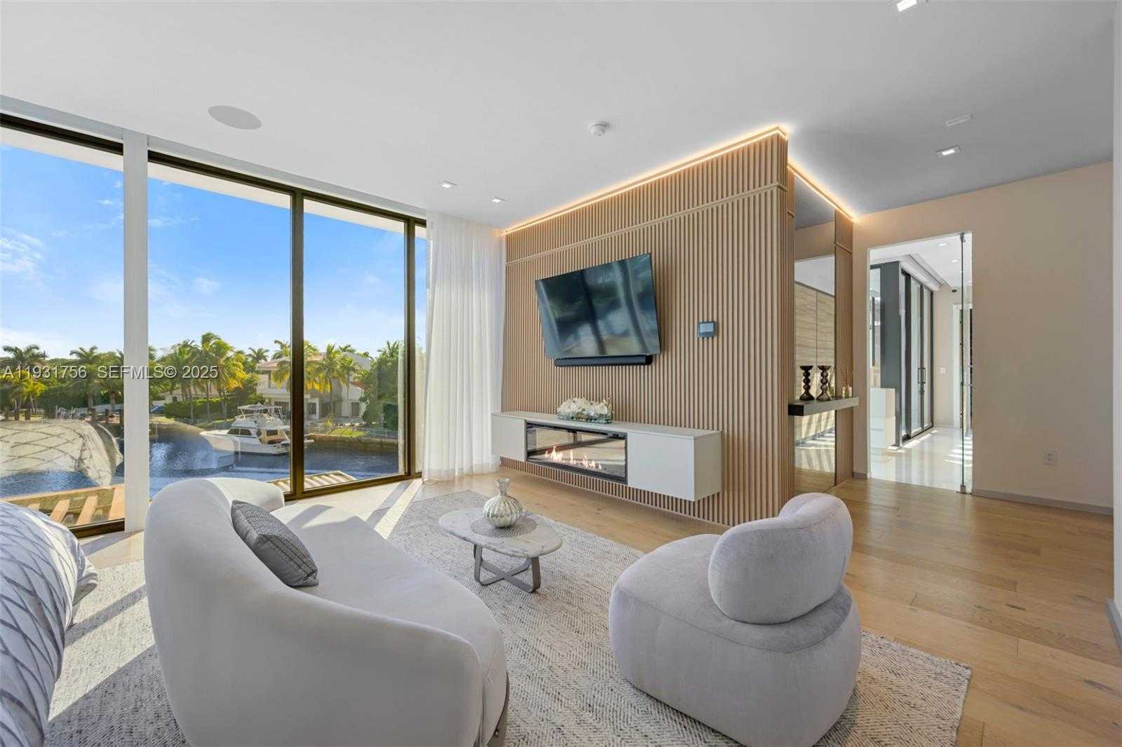 Small Image of 3260 NORTH EAST 165TH ST, North Miami Beach Number 21