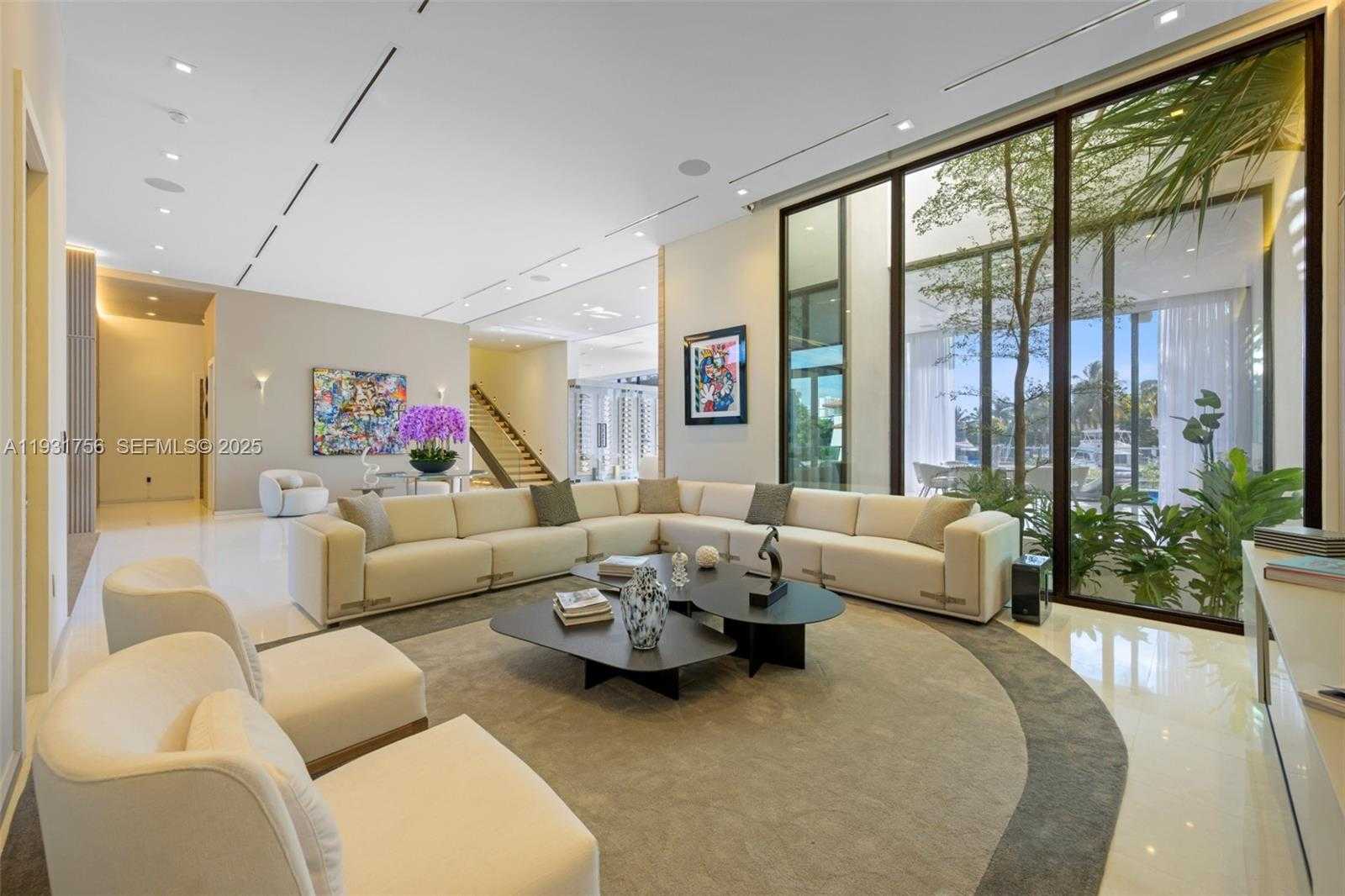 Small Image of 3260 NORTH EAST 165TH ST, North Miami Beach Number 6