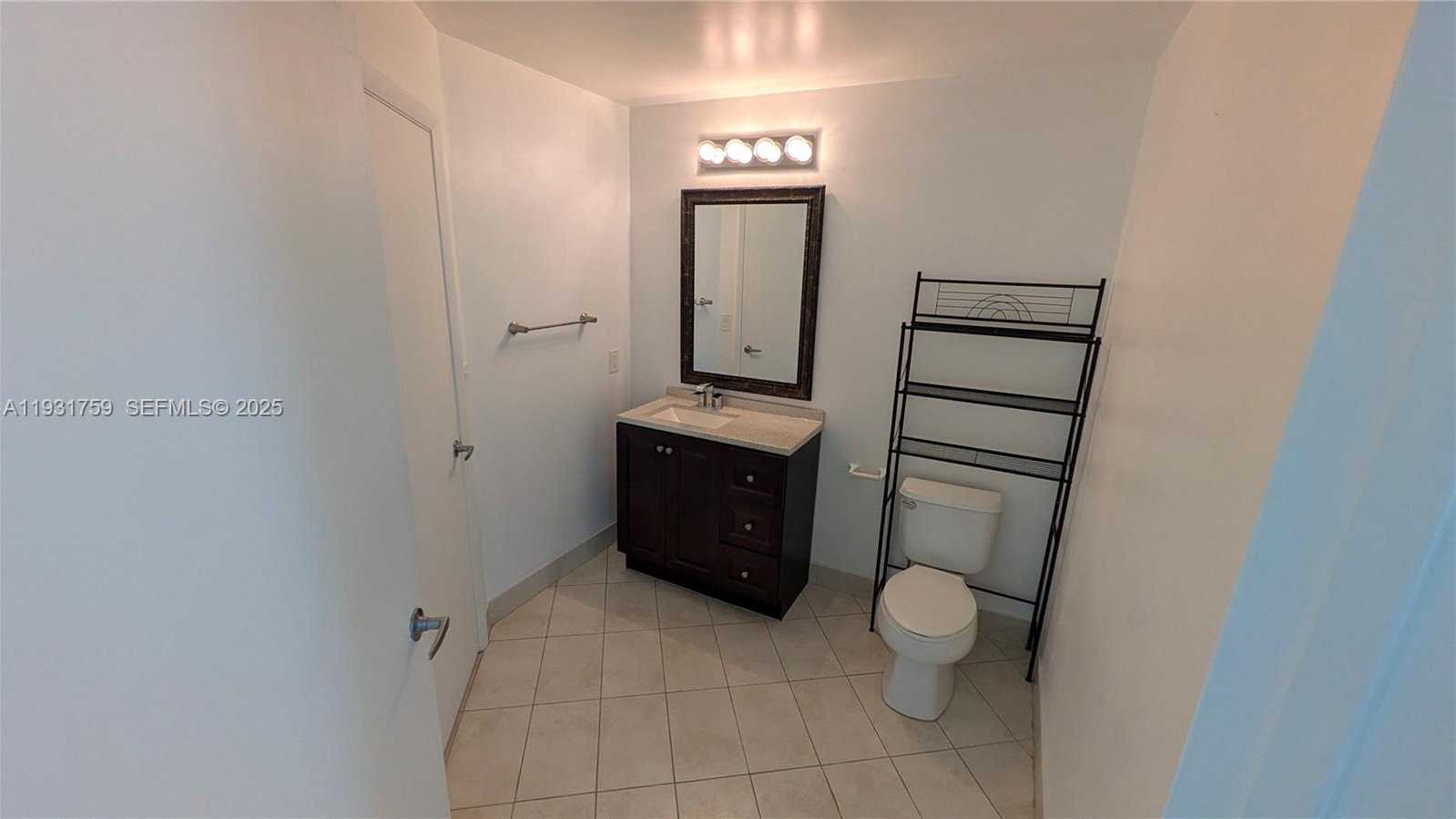 Small Image of 1900 NORTH BAYSHORE DR #4007, Miami Number 41