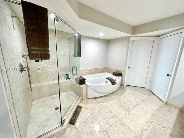 Small Image of 20201 EAST COUNTRY CLUB DR #903, Aventura Number 36