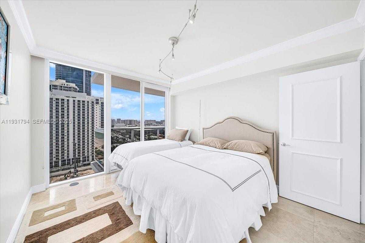 Small Image of 18911 COLLINS AVE #1903, Sunny Isles Beach Number 17