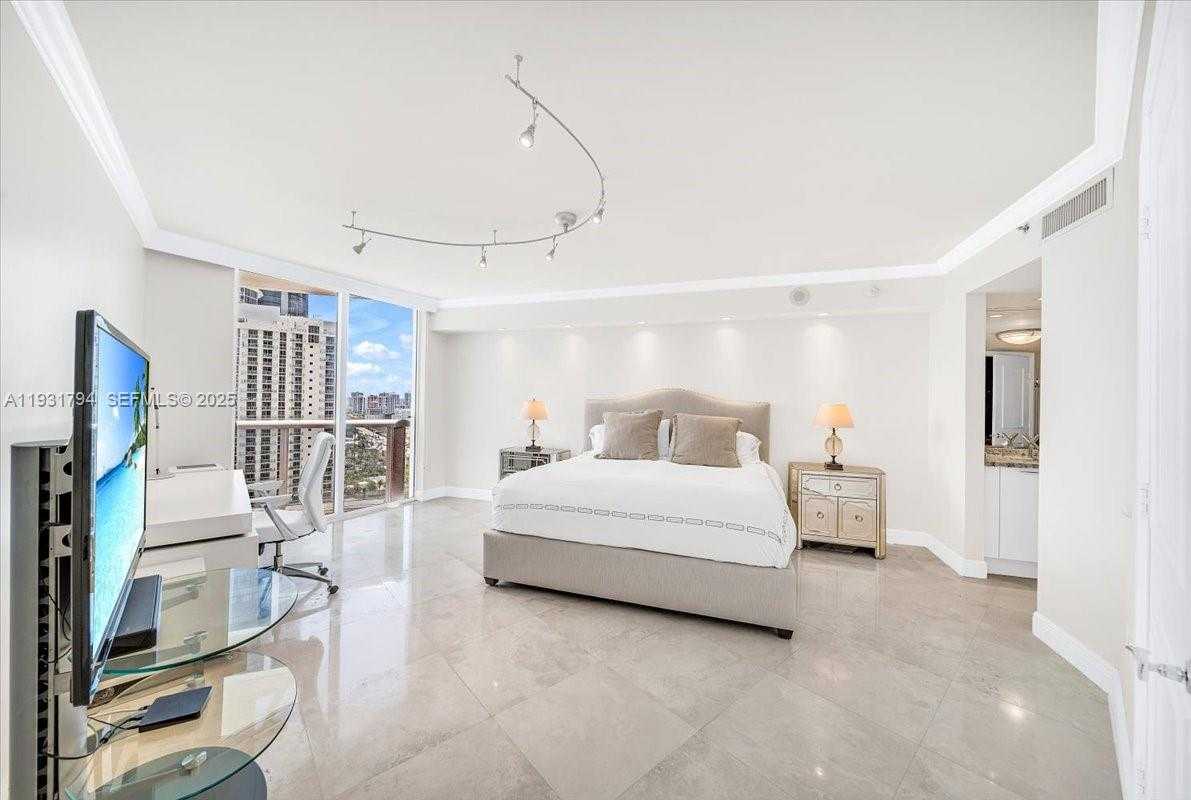 Small Image of 18911 COLLINS AVE #1903, Sunny Isles Beach Number 6