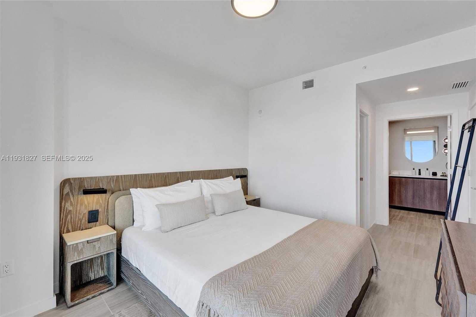 Small Image of 580 72ND ST #1712, Miami Number 25