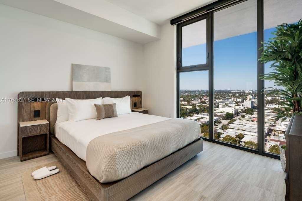 Small Image of 580 72ND ST #1712, Miami Number 36