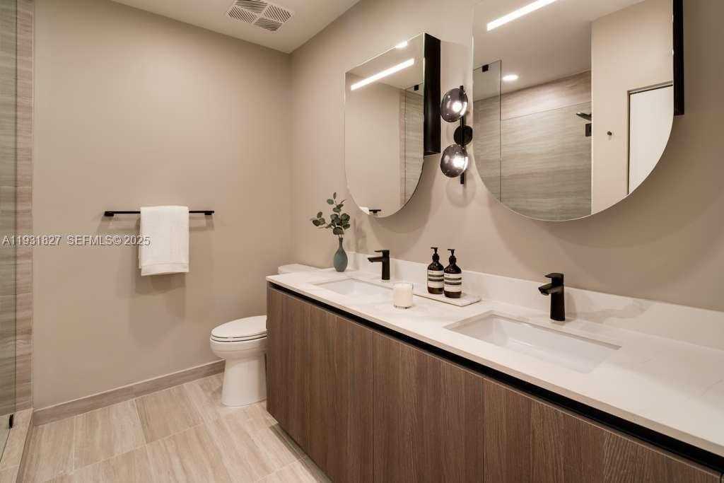 Small Image of 580 72ND ST #1712, Miami Number 48