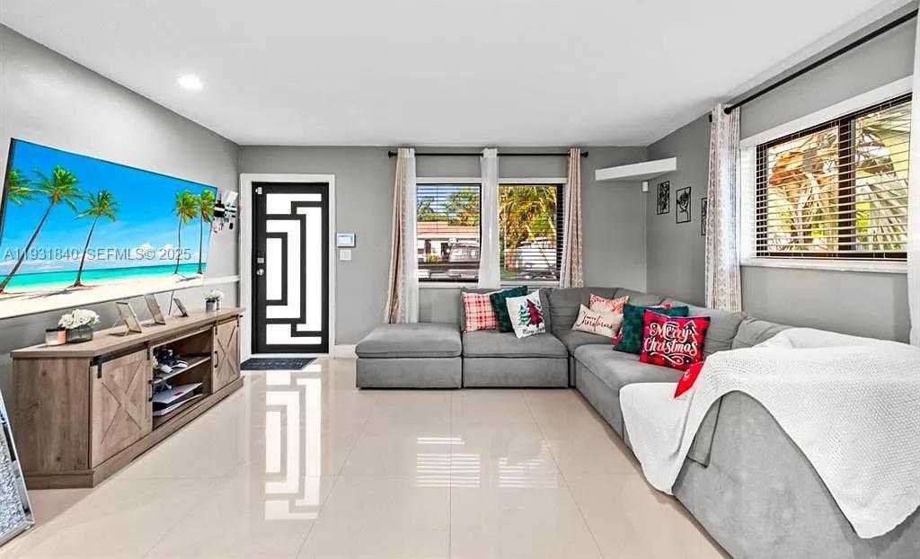 Small Image of 5404 NORTH WEST 25TH AVE #1, Tamarac Number 2