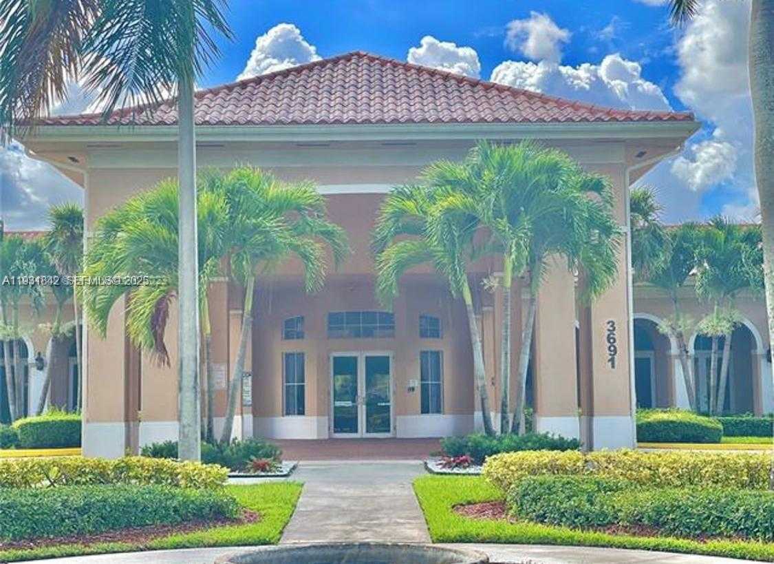 Small Image of 16972 SOUTH WEST 33RD CT #16972, Miramar Number 13