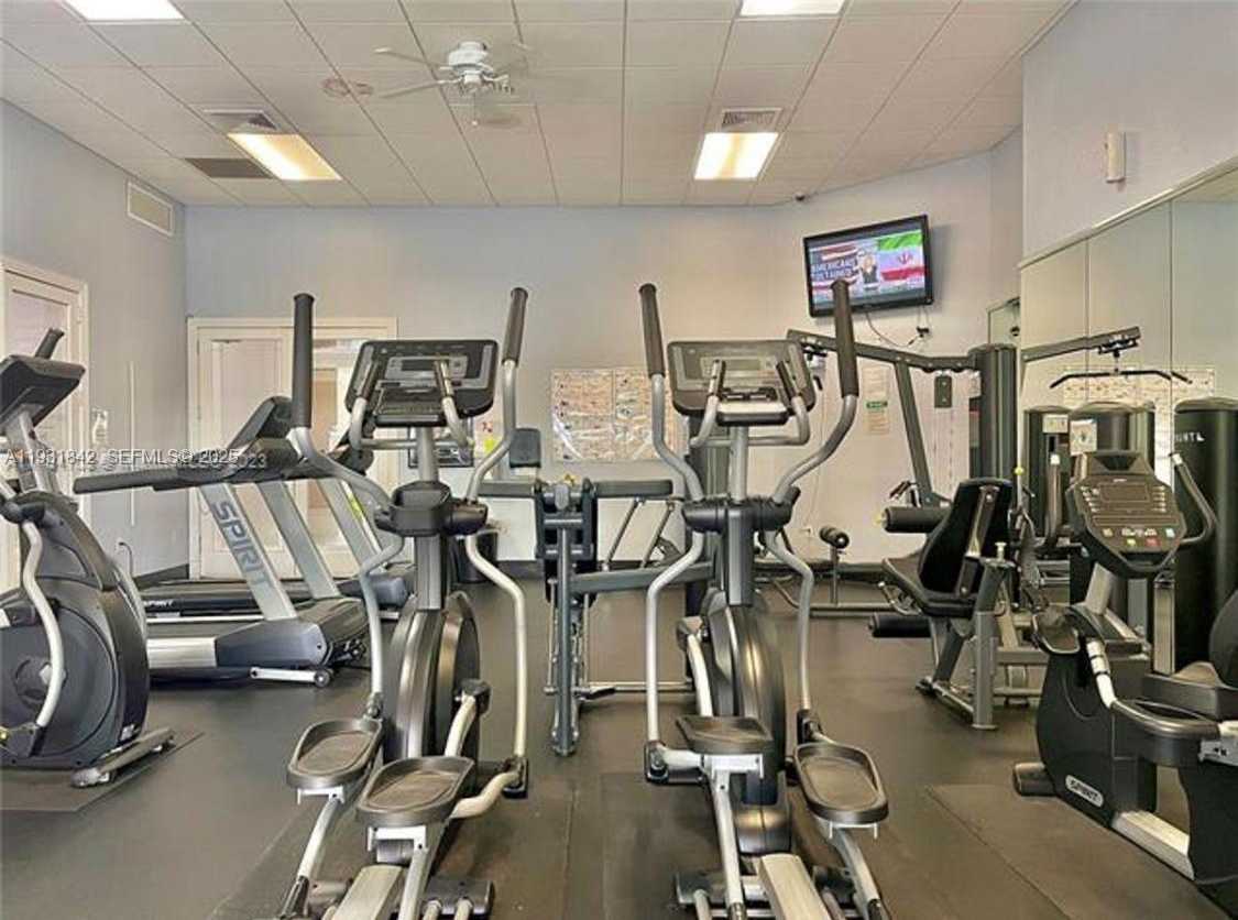 Small Image of 16972 SOUTH WEST 33RD CT #16972, Miramar Number 8