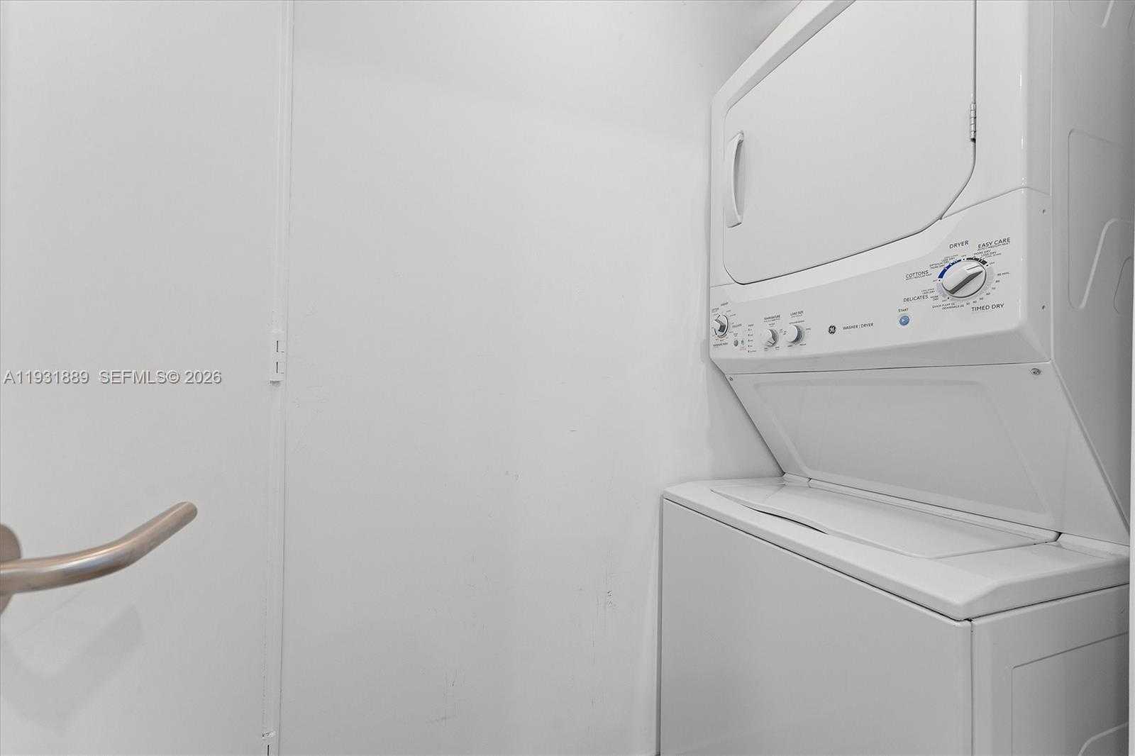 Small Image of 1100 SOUTH MIAMI AVE #4008, Miami Number 19