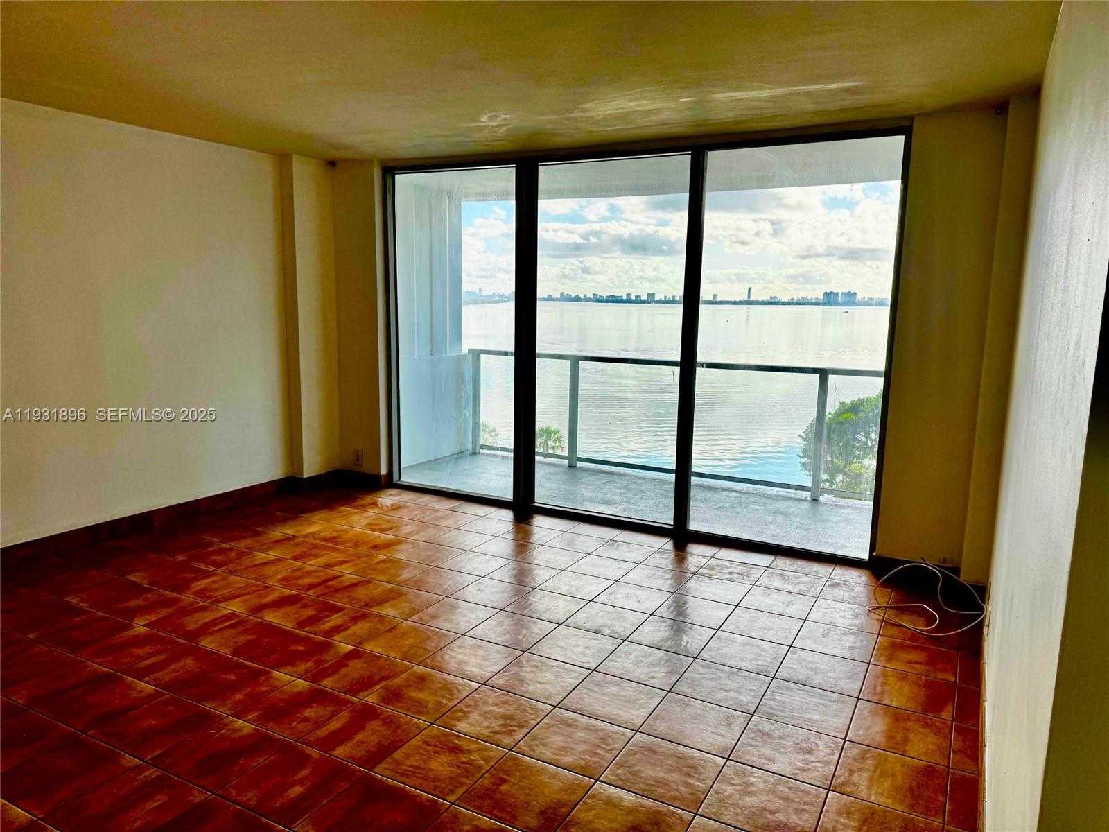 Small Image of 3301 NORTH EAST 5TH AVE #805, Miami Number 2