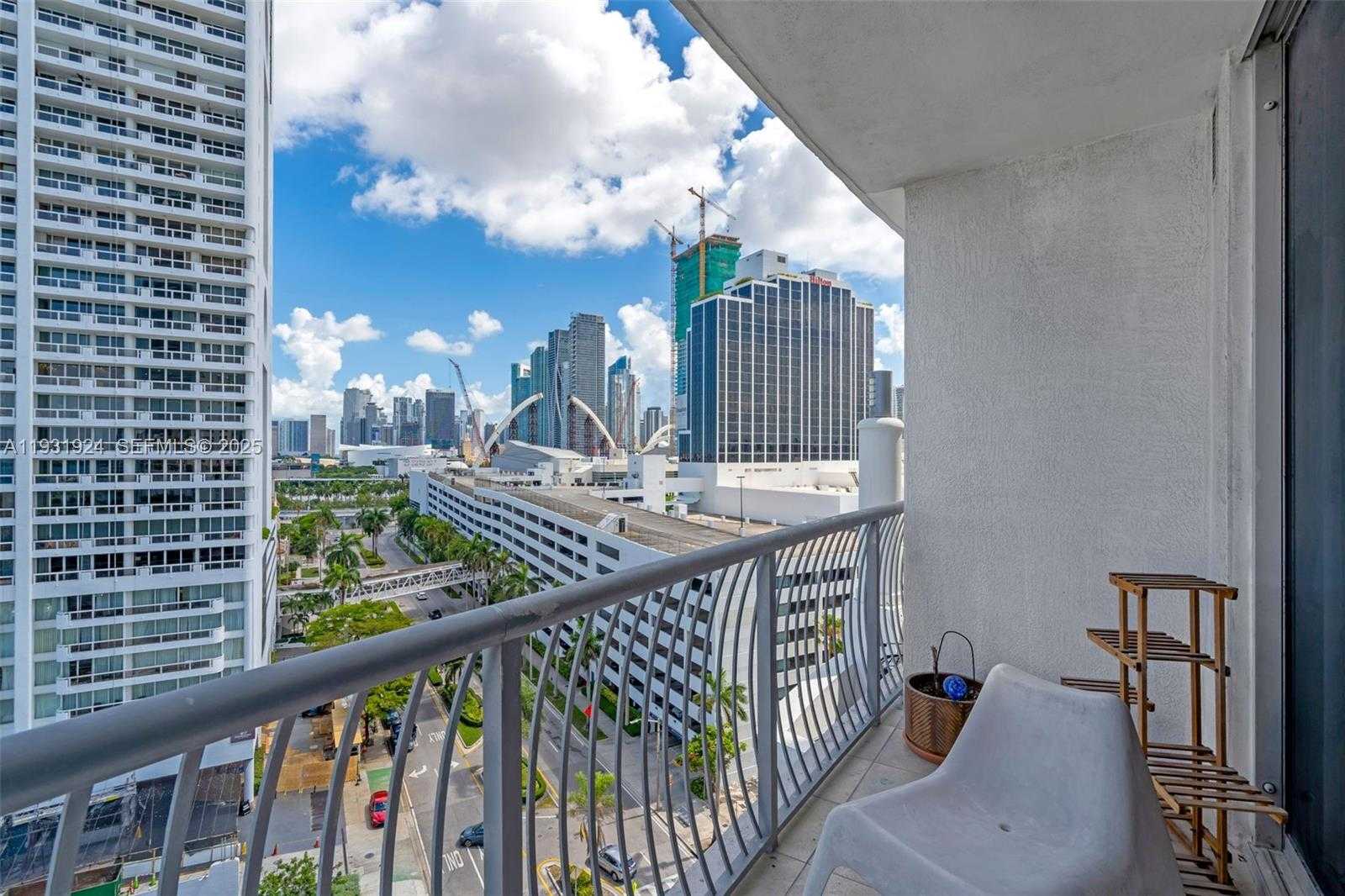 Small Image of 1750 NORTH BAYSHORE DR #1204, Miami Number 13