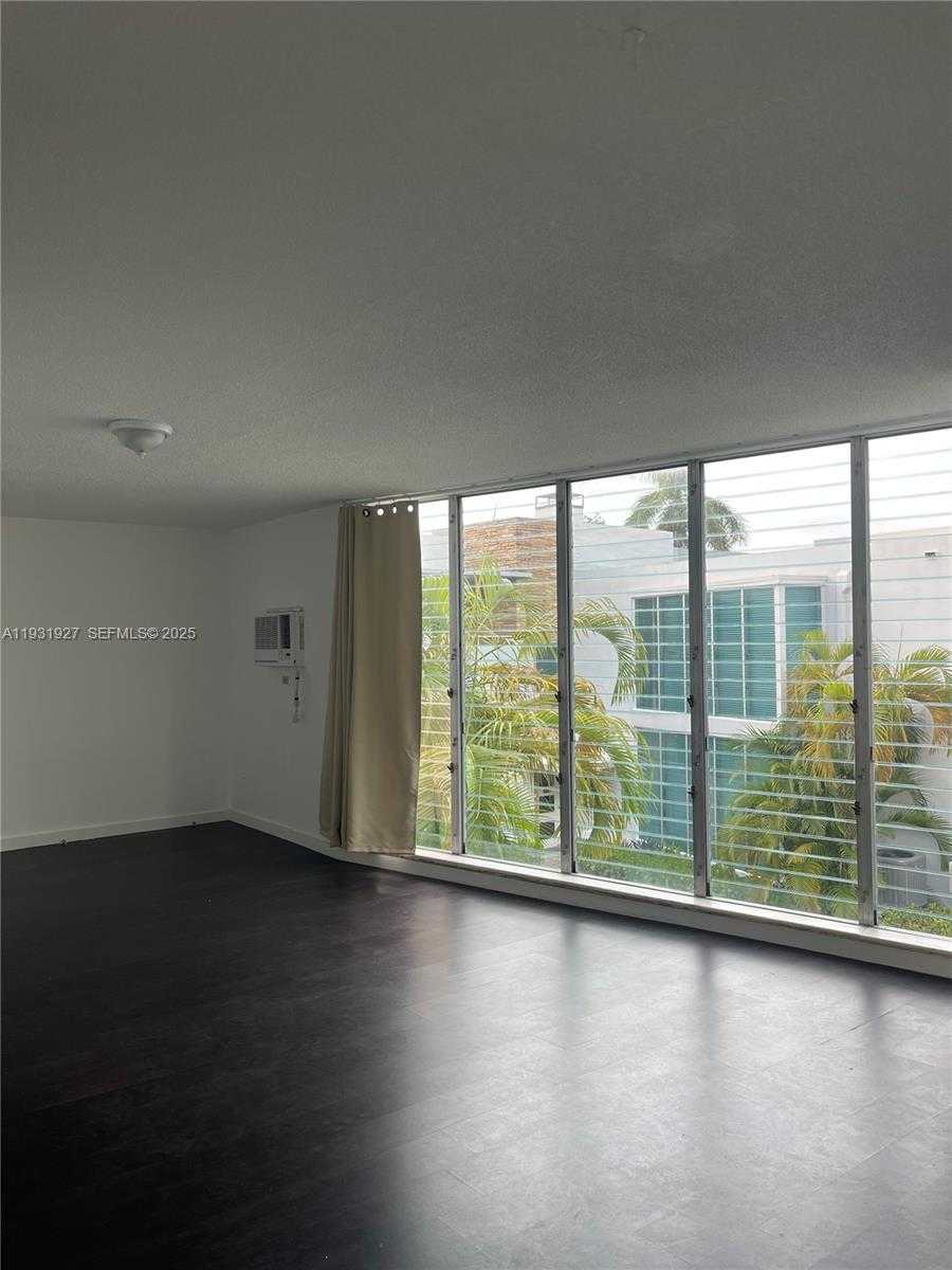 Small Image of 10178 COLLINS AVE #202, Bal Harbour Number 9