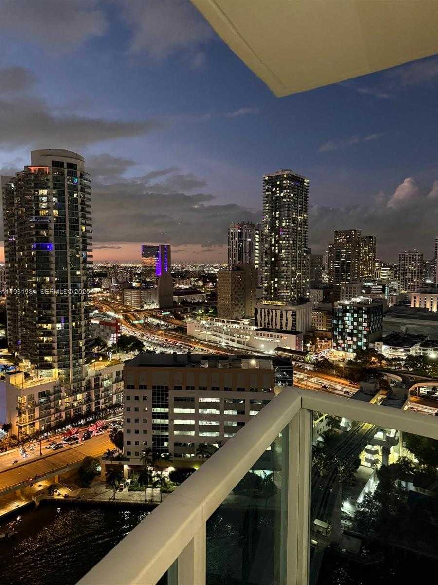 Small Image of 31 SOUTH EAST 5TH ST #2907, Miami Number 18