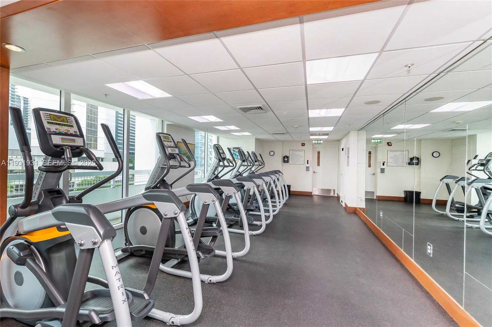 Small Image of 31 SOUTH EAST 5TH ST #2907, Miami Number 22