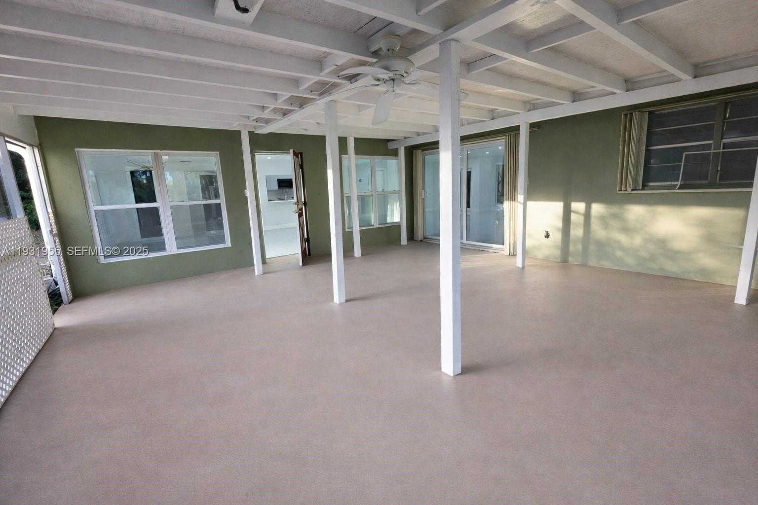 Small Image of Davie Number 43