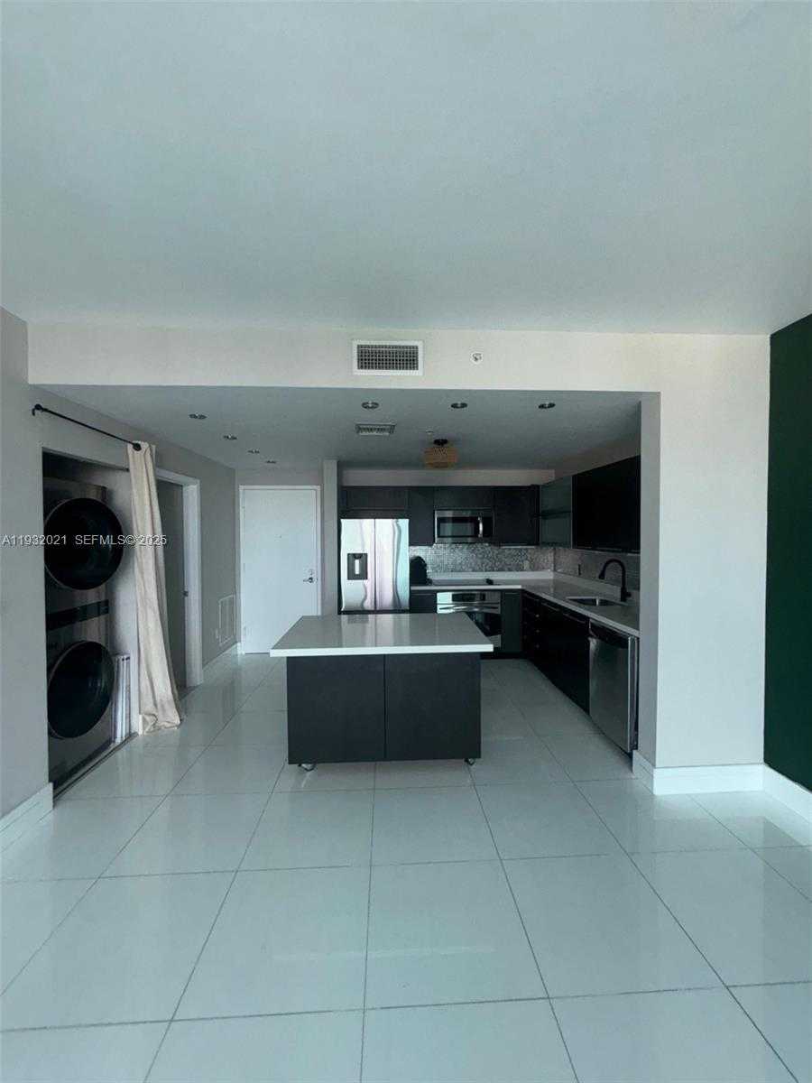 Small Image of 90 SOUTH WEST 3RD ST #2207, Miami Number 9