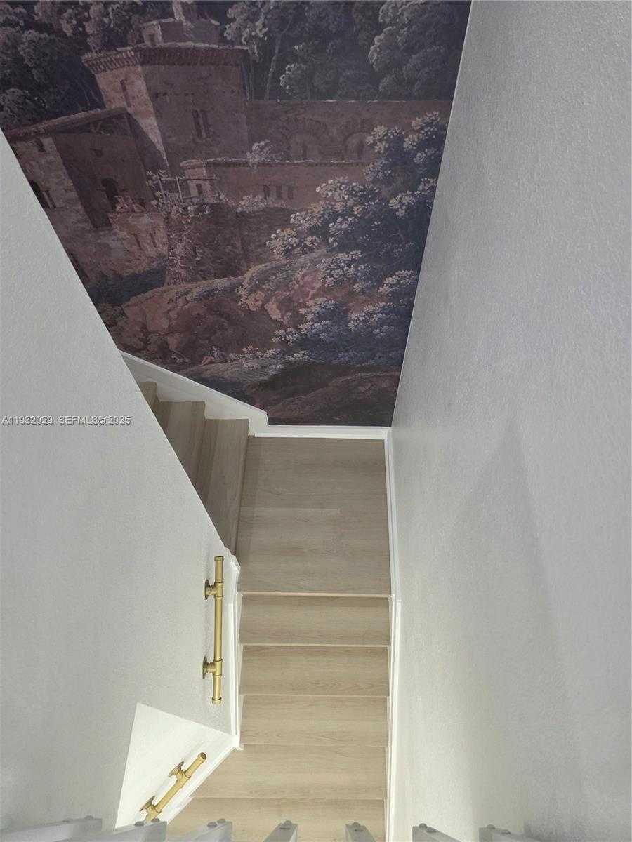 Small Image of 16643 SOUTH WEST 80TH TER #16643, Miami Number 27