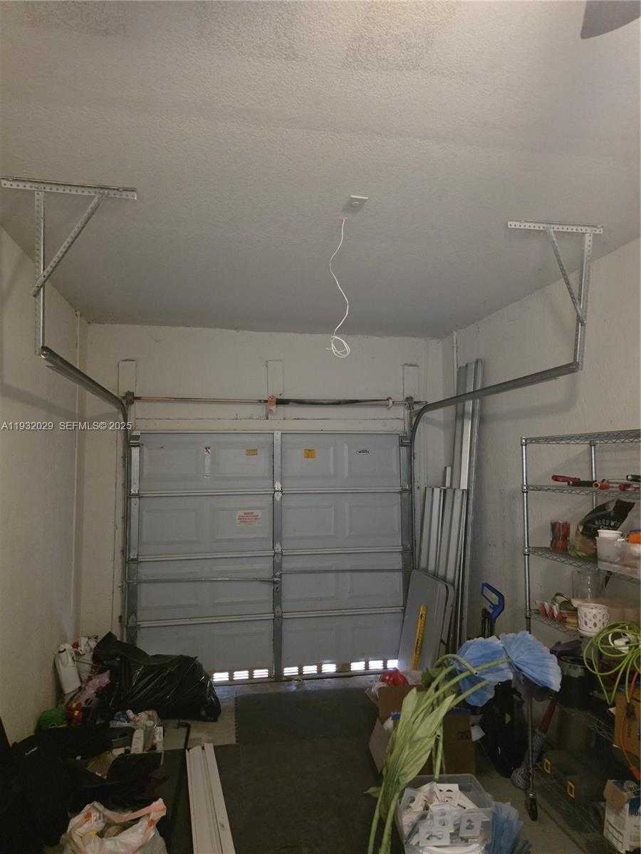 Small Image of 16643 SOUTH WEST 80TH TER #16643, Miami Number 62