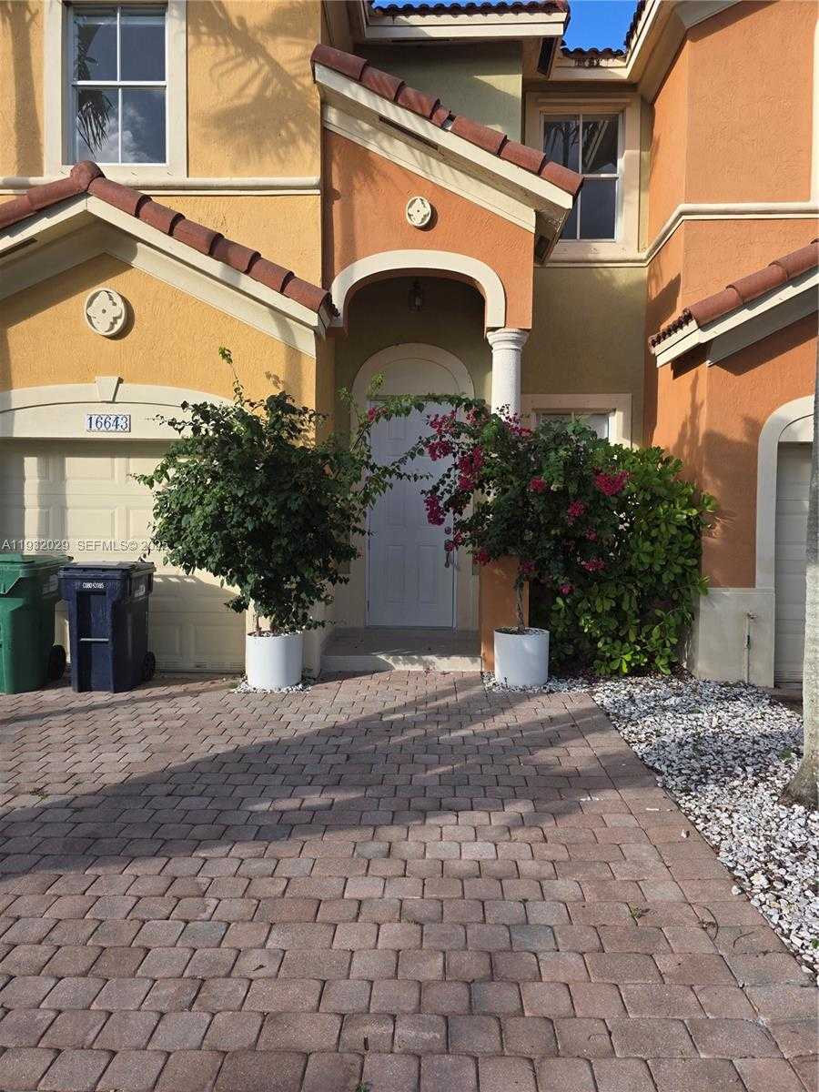 Small Image of 16643 SOUTH WEST 80TH TER #16643, Miami Number 66