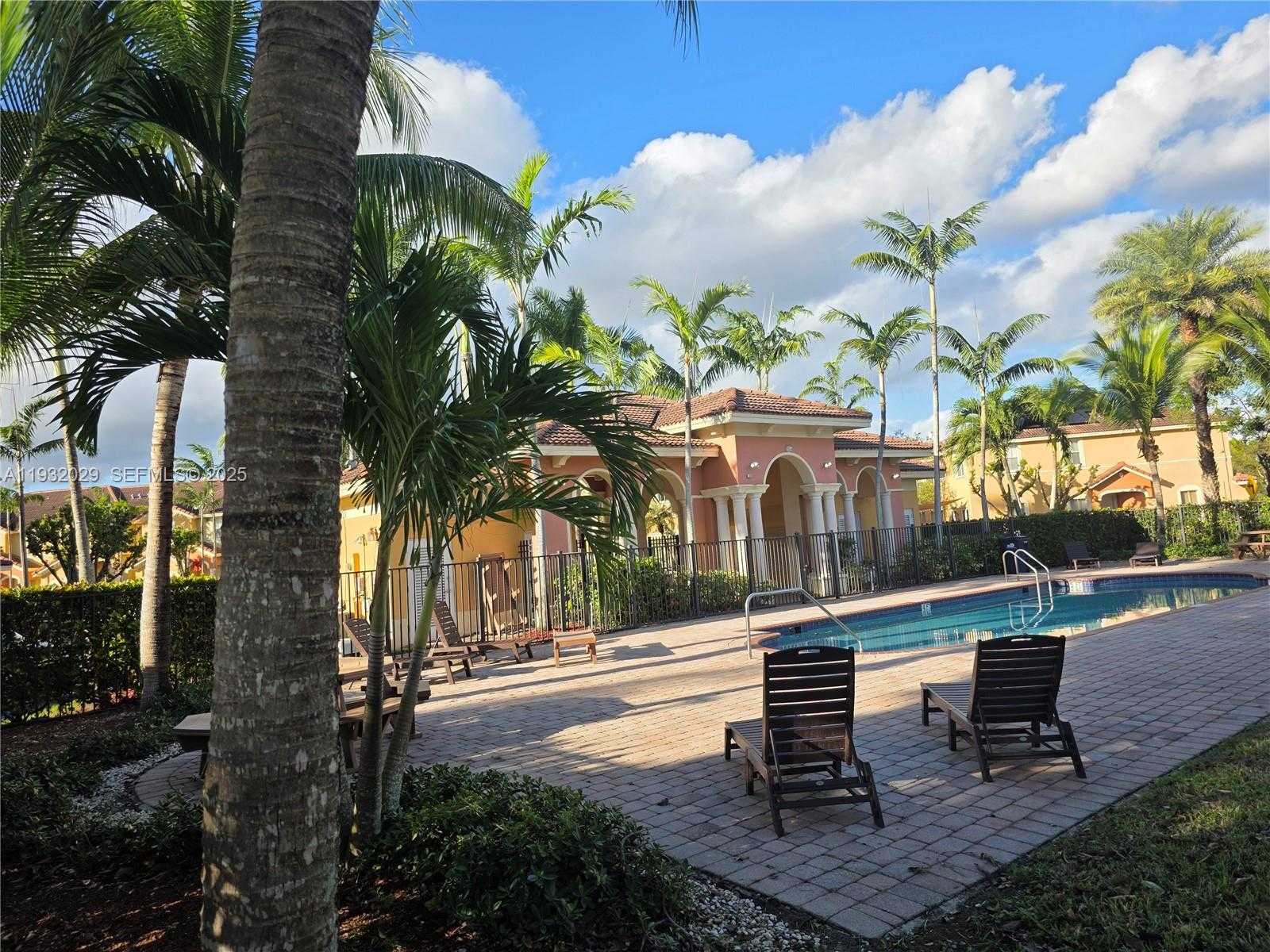 Small Image of 16643 SOUTH WEST 80TH TER #16643, Miami Number 76