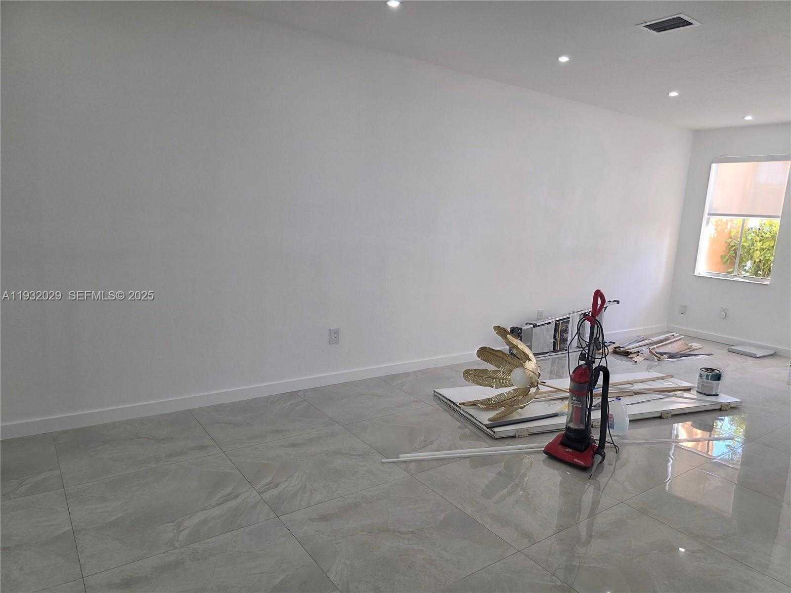 Small Image of 16643 SOUTH WEST 80TH TER #16643, Miami Number 9