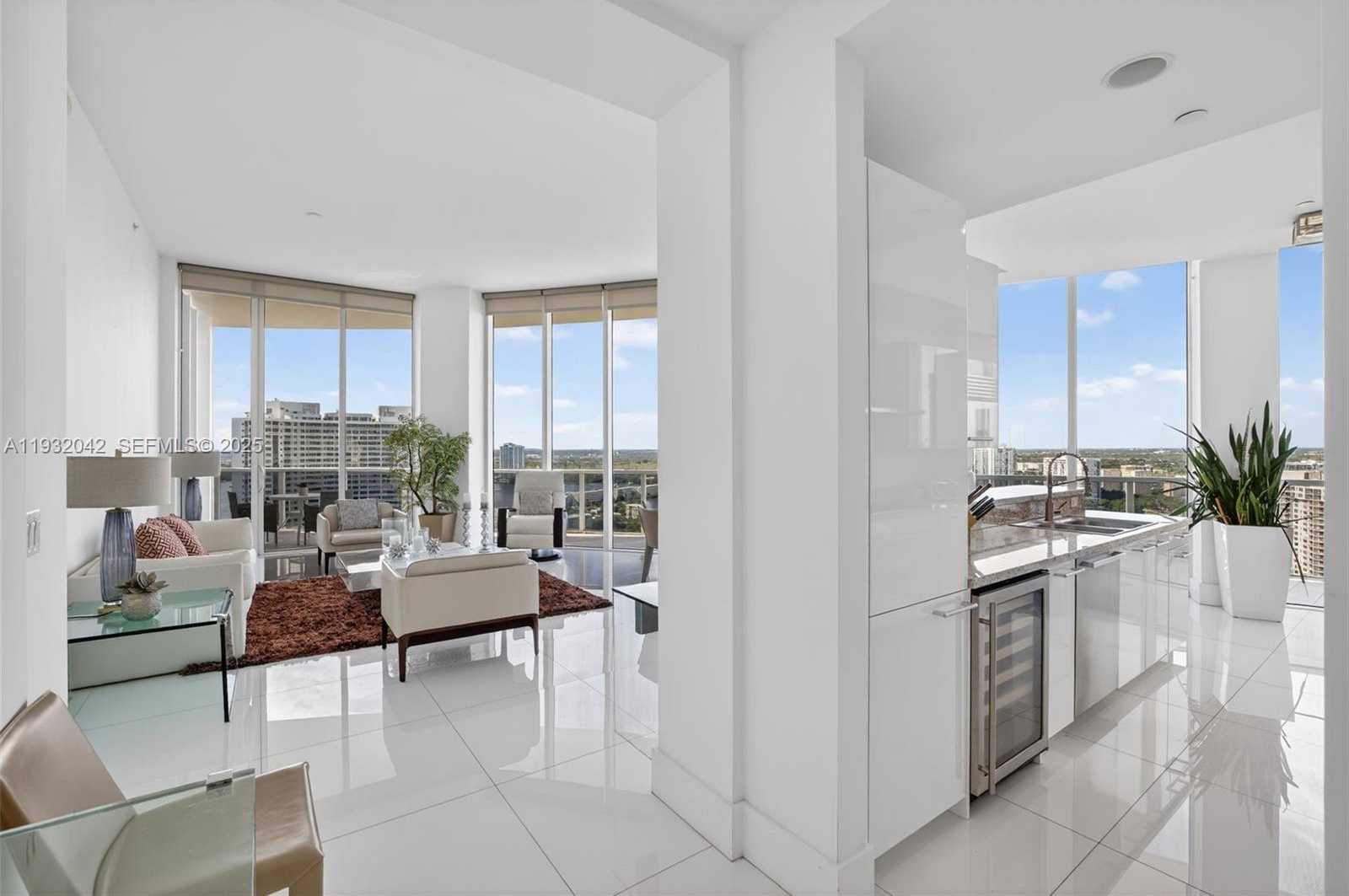 Small Image of 4100 ISLAND BLVD #2303, Aventura Number 4