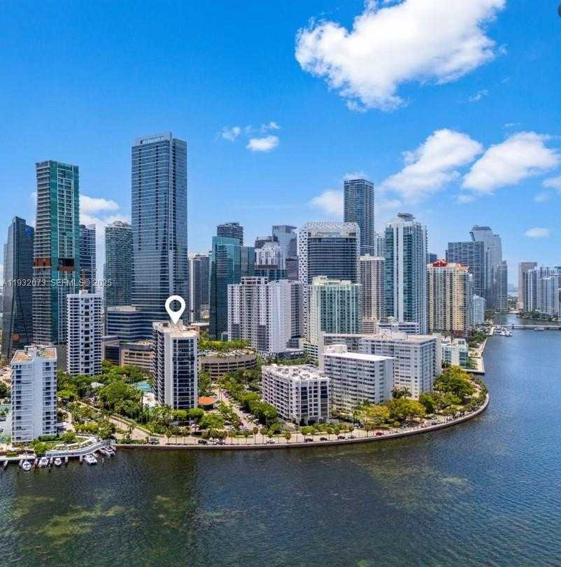 Small Image of 1450 BRICKELL BAY DR #1606, Miami Number 36