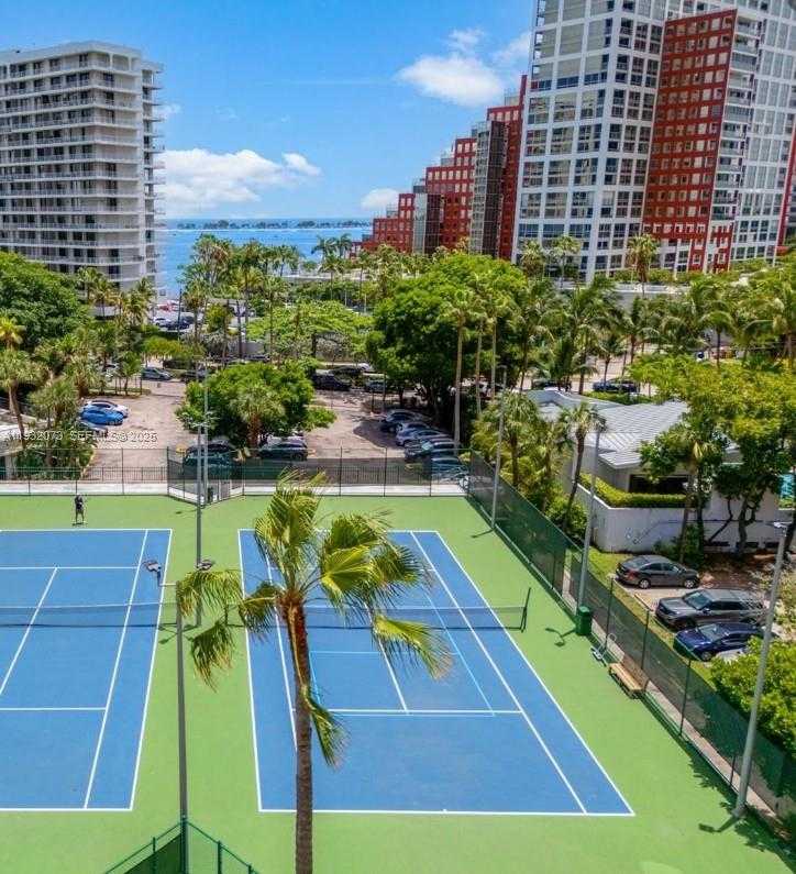 Small Image of 1450 BRICKELL BAY DR #1606, Miami Number 37