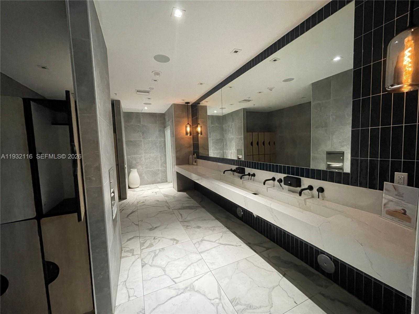 Small Image of 90 SOUTH WEST 3RD ST #1205, Miami Number 24