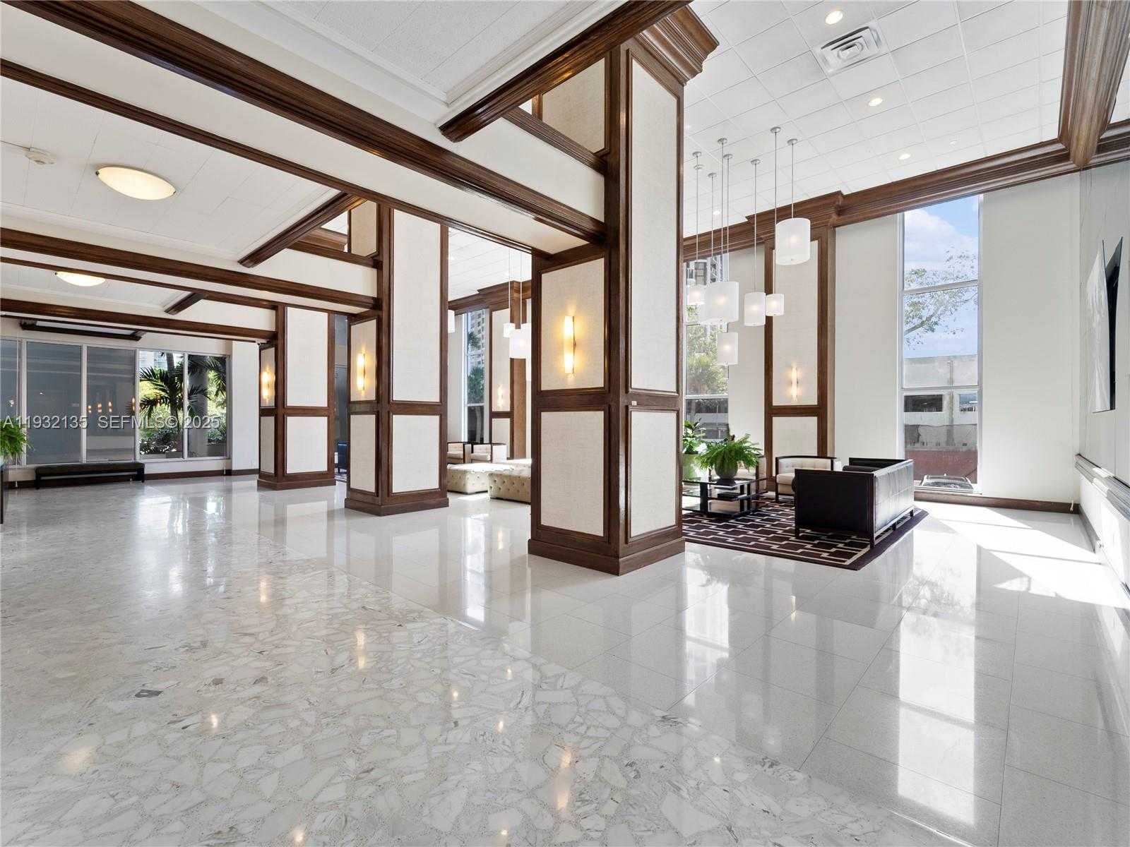 Small Image of 5 ISLAND AVE #LE, Miami Beach Number 20