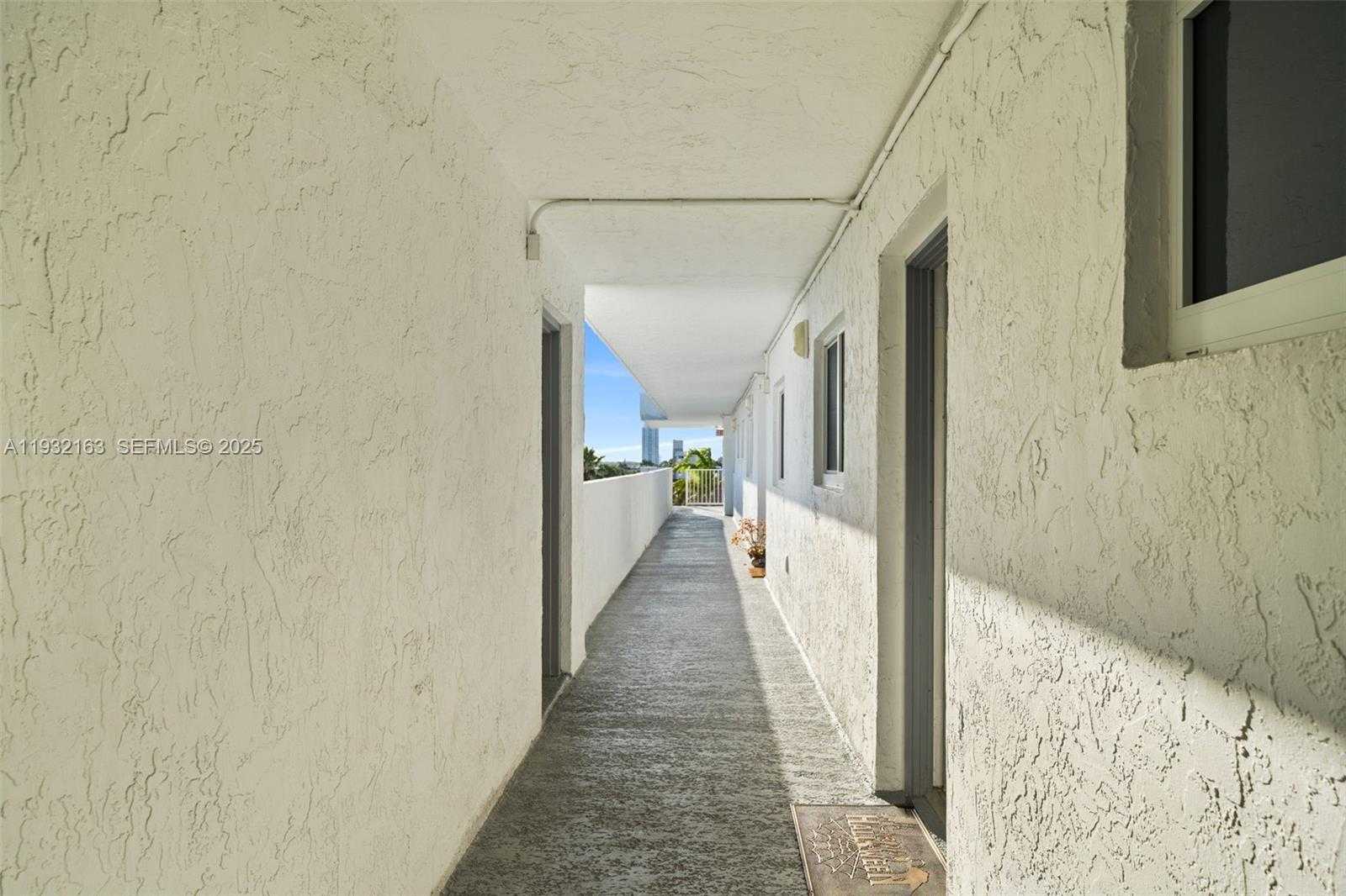 Small Image of 4000 NORTH EAST 170TH ST #602, North Miami Beach Number 24