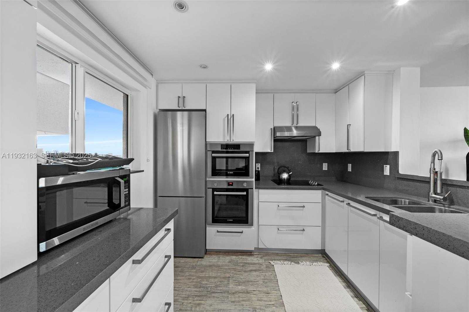 Small Image of 4000 NORTH EAST 170TH ST #602, North Miami Beach Number 6