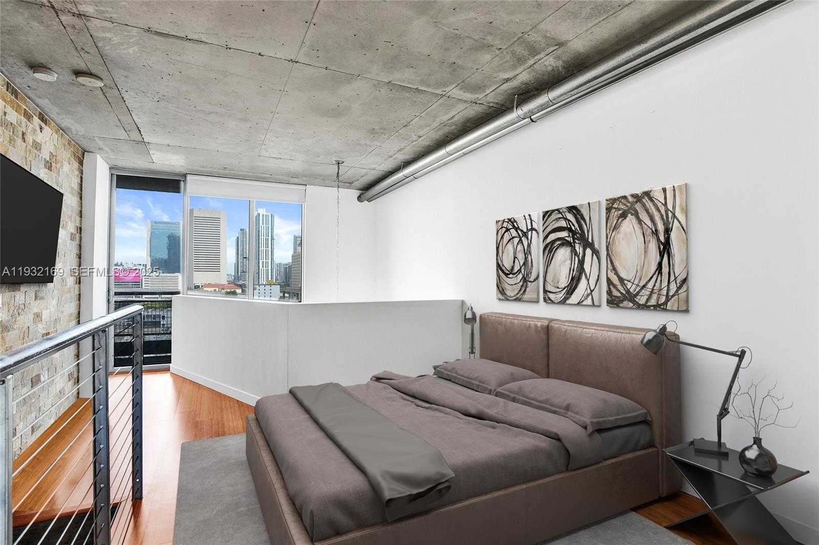 Small Image of 690 SOUTH WEST 1ST CT #1213, Miami Number 8