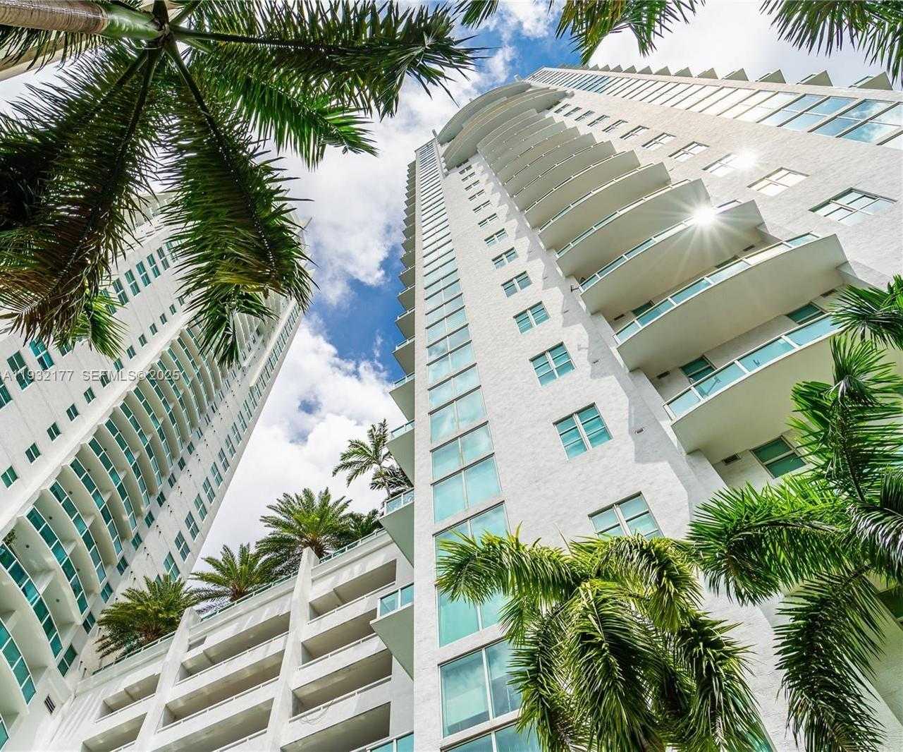 Small Image of 31 SOUTH EAST 5TH ST #1911, Miami Number 11