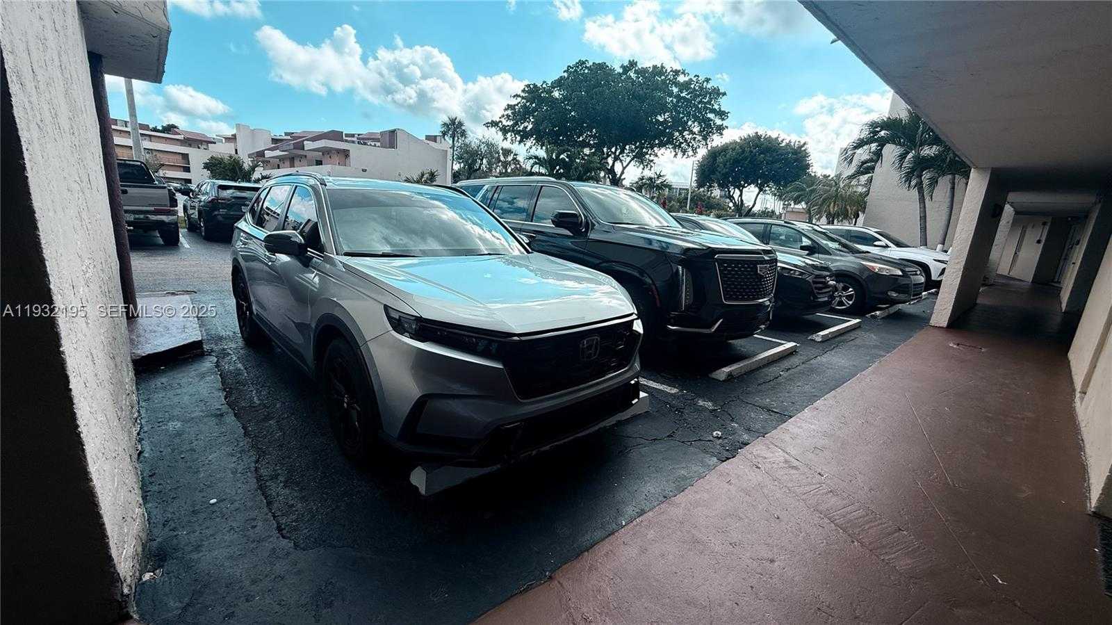 Small Image of 8860 FONTAINEBLEAU BLVD #103, Miami Number 36