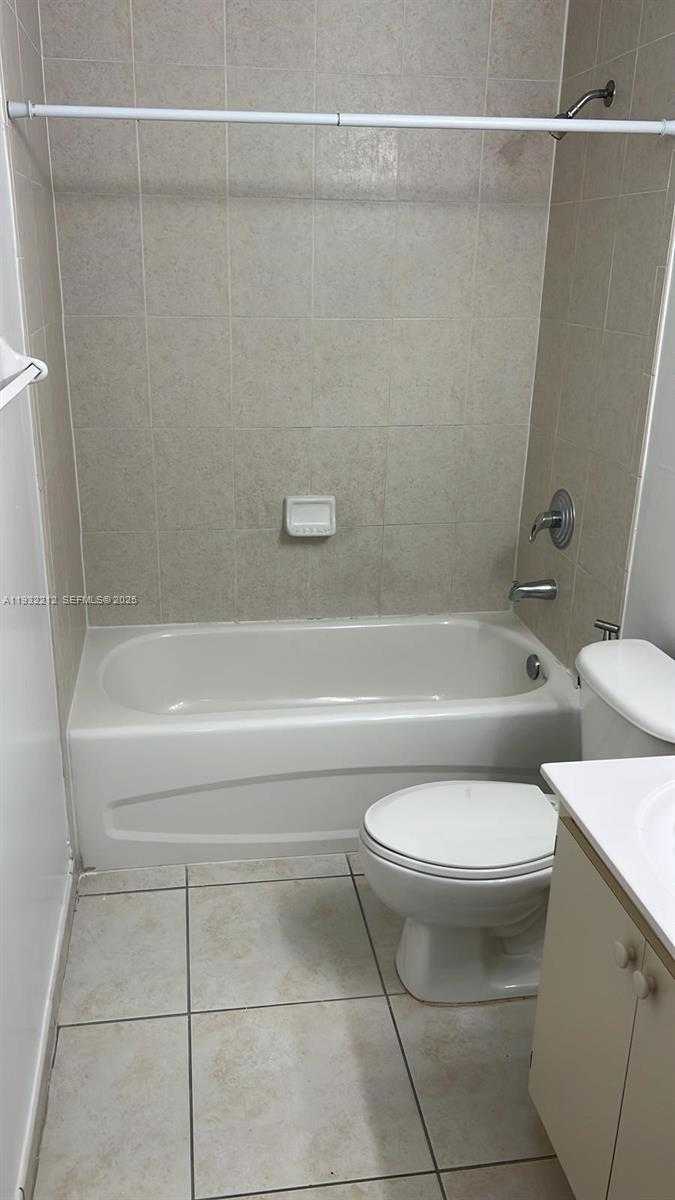 Small Image of 7240 NORTH WEST 114TH AVE #201, Doral Number 15