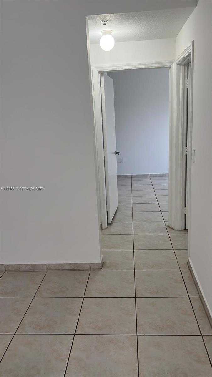 Small Image of 7240 NORTH WEST 114TH AVE #201, Doral Number 20