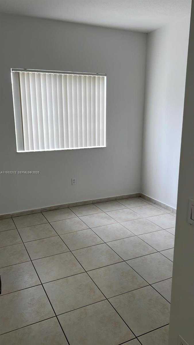Small Image of 7240 NORTH WEST 114TH AVE #201, Doral Number 21