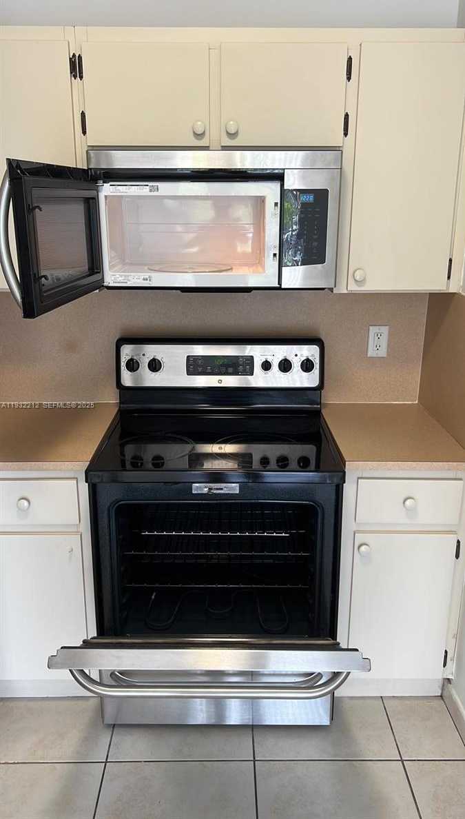 Small Image of 7240 NORTH WEST 114TH AVE #201, Doral Number 8