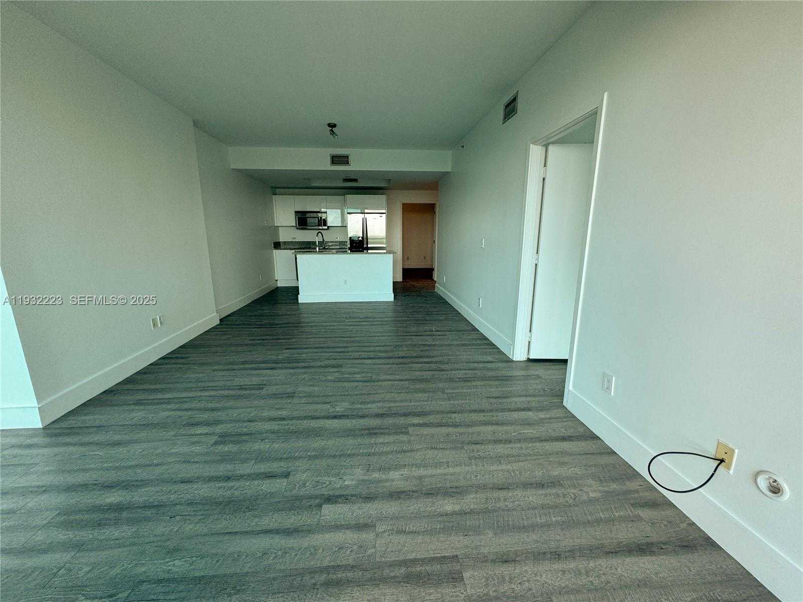 Small Image of 888 BISCAYNE BLVD #709, Miami Number 19