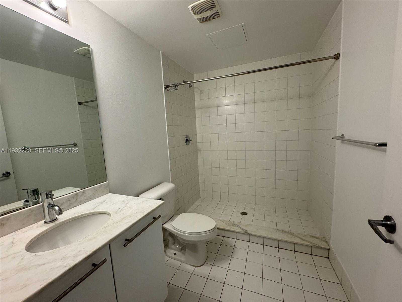 Small Image of 888 BISCAYNE BLVD #709, Miami Number 31