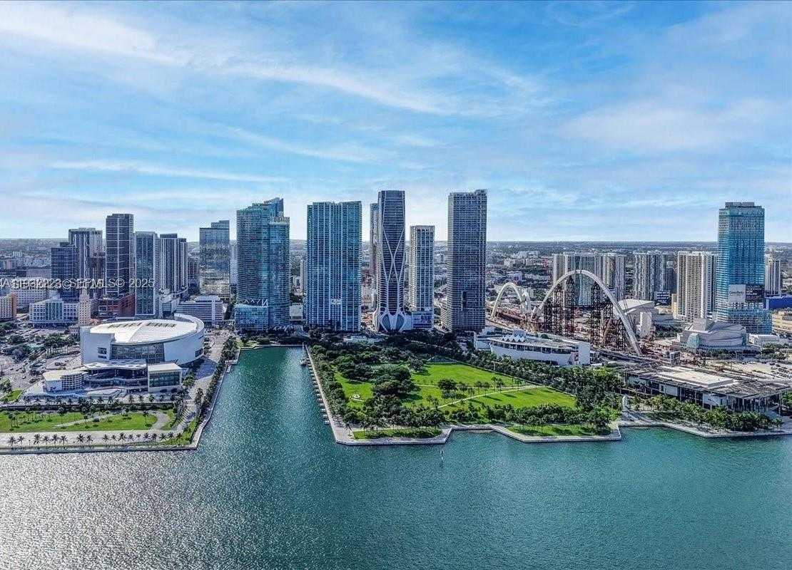 Small Image of 888 BISCAYNE BLVD #709, Miami Number 36