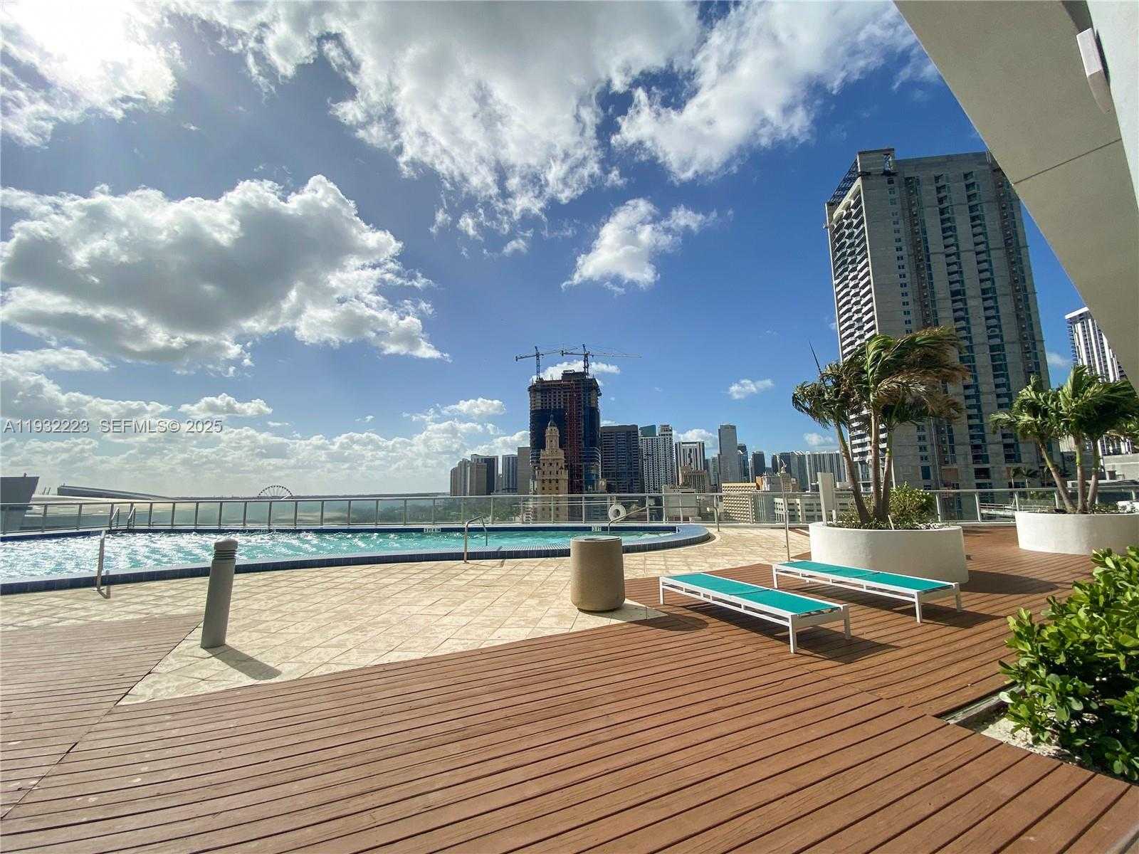 Small Image of 888 BISCAYNE BLVD #709, Miami Number 5