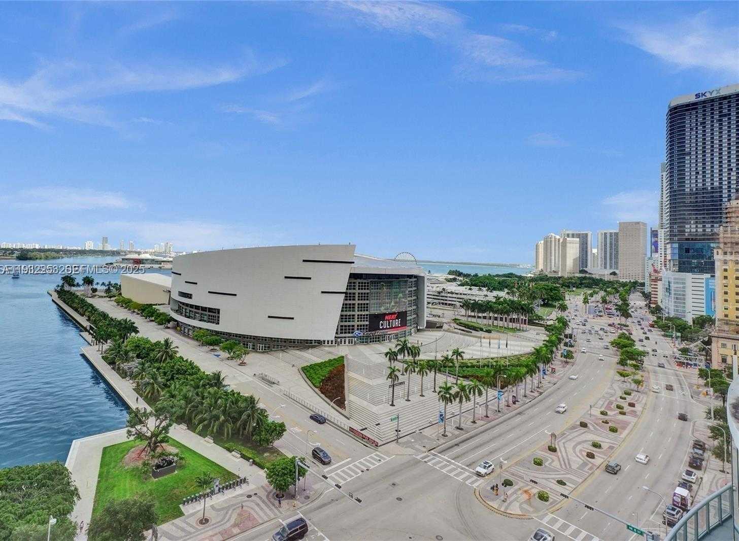 Small Image of 888 BISCAYNE BLVD #609, Miami Number 19