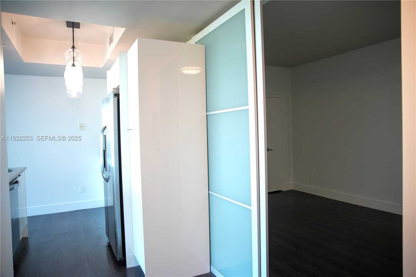 Small Image of 888 BISCAYNE BLVD #609, Miami Number 35