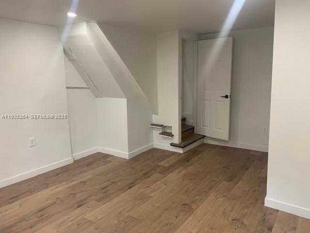 Small Image of 10 NORTH EAST 59TH ST, Miami Number 18