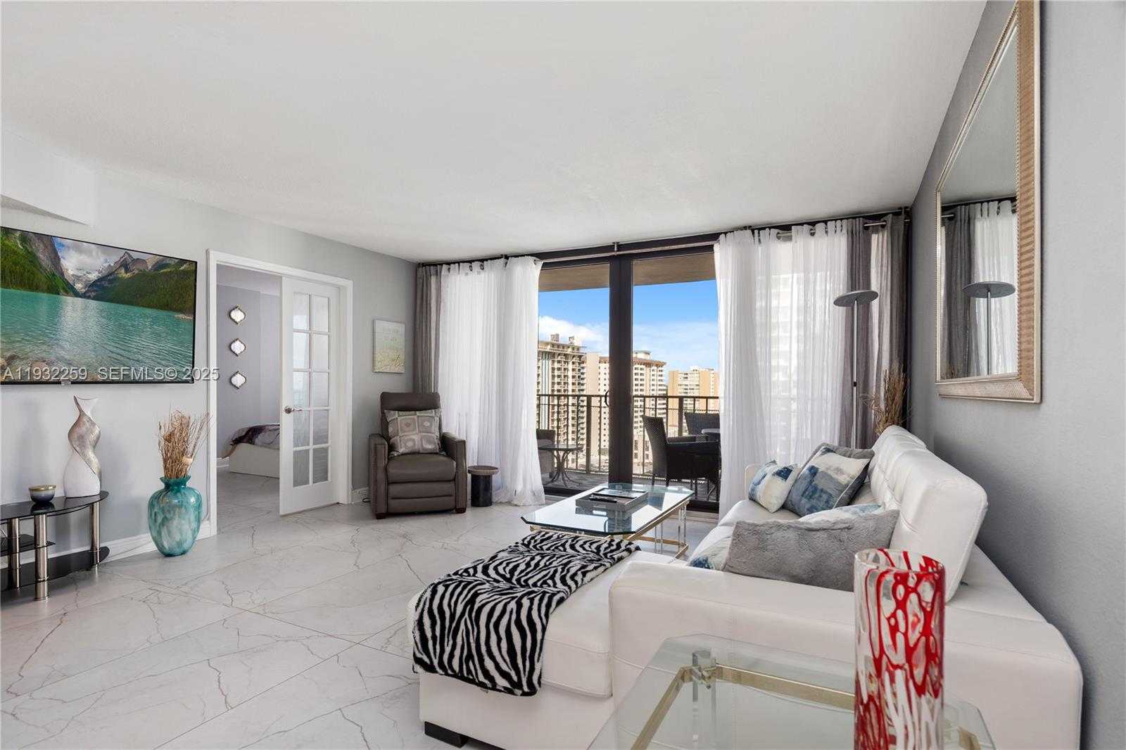 Small Image of 2401 SOUTH OCEAN DR #1204, Hollywood Number 2