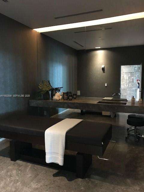 Small Image of 480 NORTH EAST 31 ST #3905, Miami Number 15